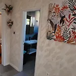 Apartman Solvit - Three Bedroom With Terrace *