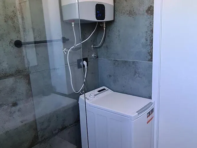 Solvit - Three Bedroom With Terrace