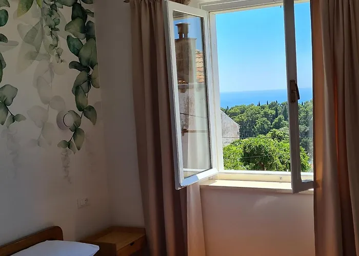 Solvit - Three Bedroom With Terrace Apartament Dubrownik