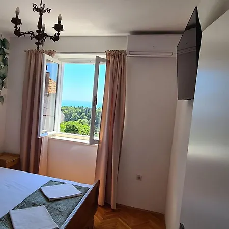 Solvit - Three Bedroom With Terrace Apartmán Dubrovník
