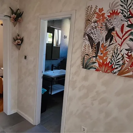 Apartmán Solvit - Three Bedroom With Terrace *